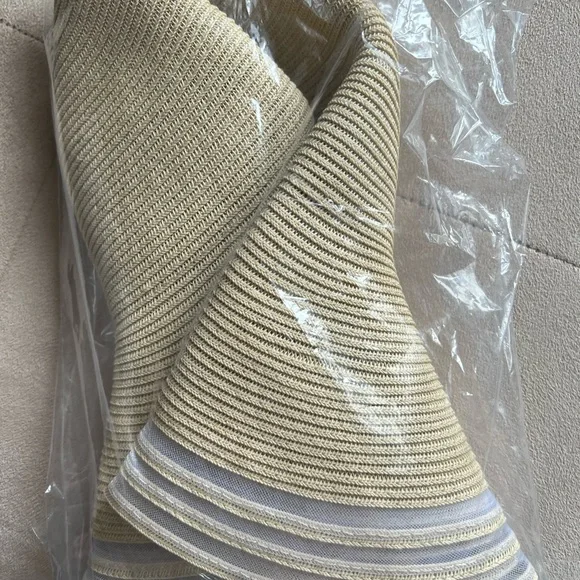 Solid straw hat - Picture 5 of 5